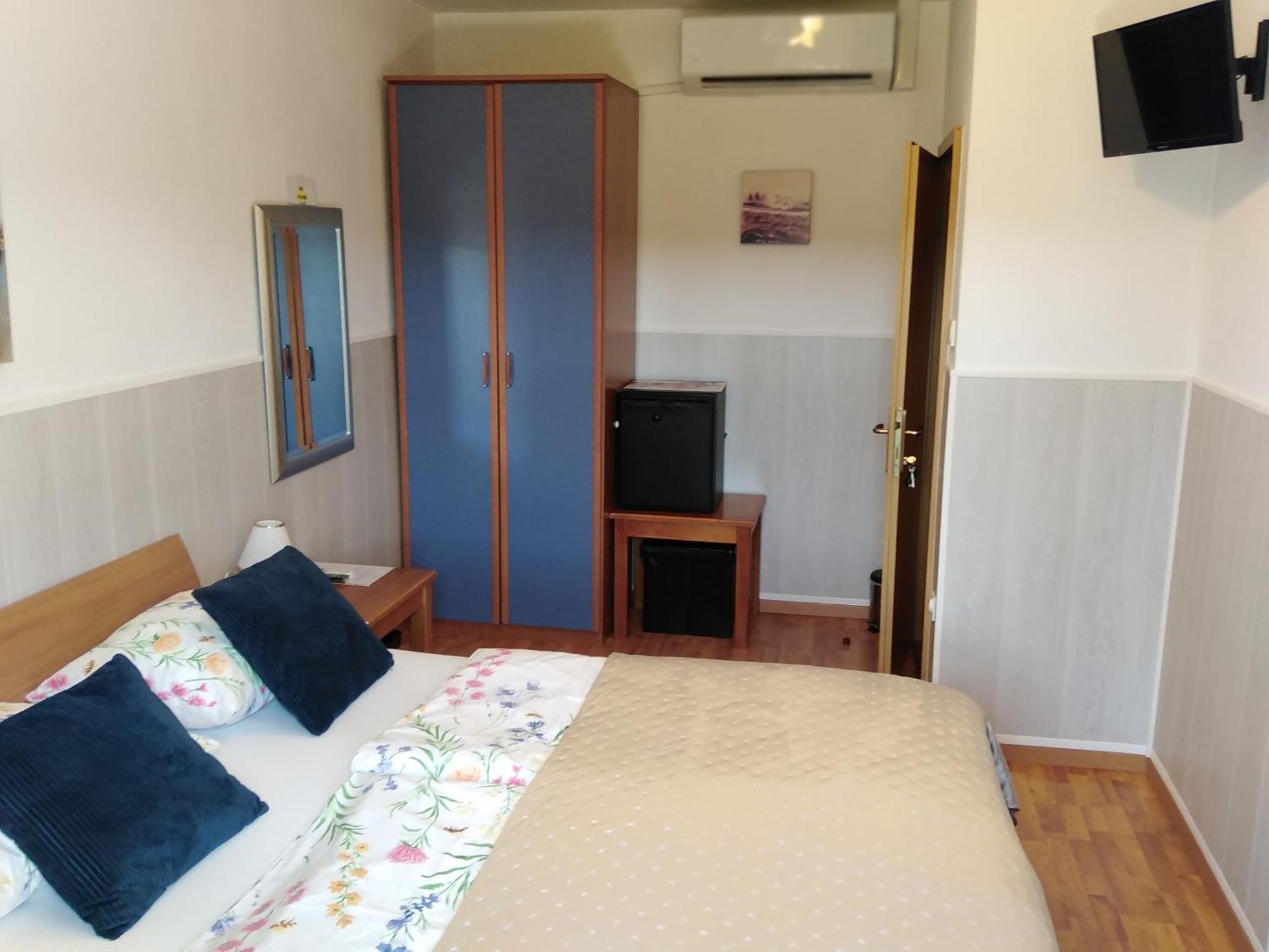 Rooms Kapelj ポストイナ エクステリア 写真